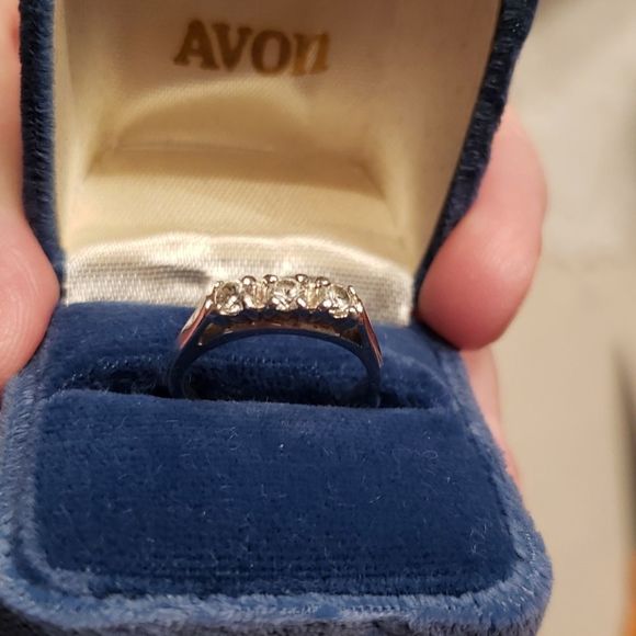 Vintage Avon Silvertone CZ Ring Sz 6 - Picture 10 of 13